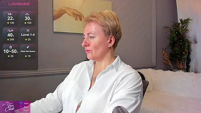 Nika Smit online show from 01/11/25, 08:43