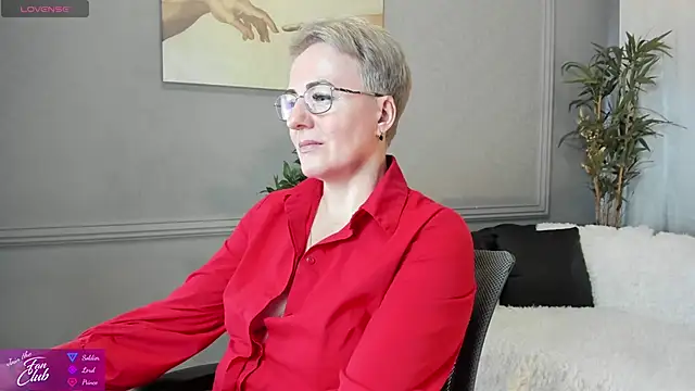 Nika Smit online show from 02/15/25, 11:50