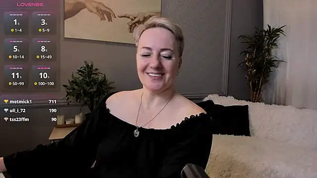 Nika Smit online show from 03/02/25, 02:21