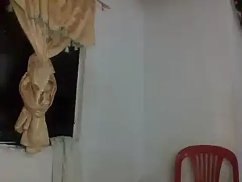 Snapshot of bigcrisblack chatting on 01/03/25, 05:39 bigcrisblack online show from 01/03/25, 05:39