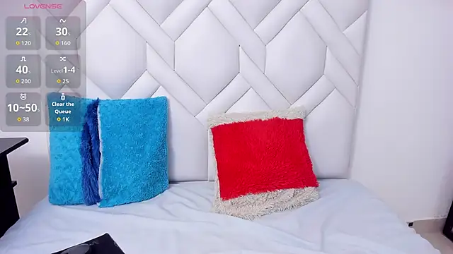 Analia18  online show from 11/07/25, 01:22