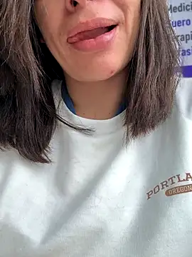 NATHALIA-28  online show from 12/05/25, 12:03