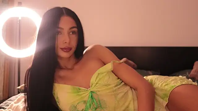 Snapshot of IvyKaelani chatting on 11/05/25, 10:48 IvyKaelani online show from 11/05/25, 10:48