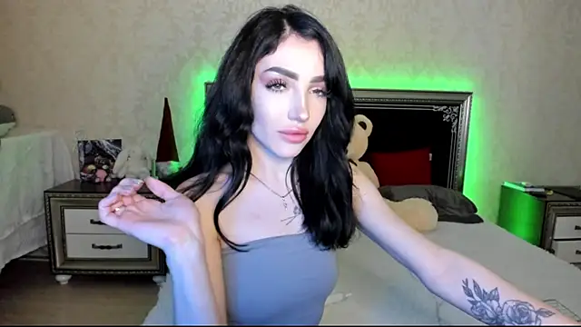 Snapshot of NancyLovee_ chatting on 02/15/25, 01:21 NancyLovee online show from 02/15/25, 01:21