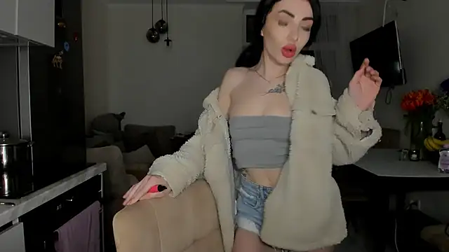 Snapshot of NancyLovee_ chatting on 04/18/26, 09:37 NancyLovee online show from 04/18/26, 09:37