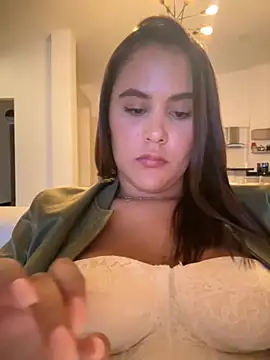 Snapshot of LexyRobert chatting on 09/27/25, 01:32 LexyRobert online show from 09/27/25, 01:32