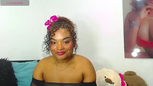 gianna smith online show from 02/07/25, 07:07