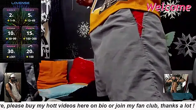 Snapshot of MikeRose94 chatting on 04/03/26, 06:50 MikeRose94 online show from 04/03/26, 06:50