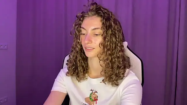 lady curls online show from 12/07/24, 01:47