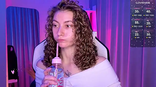 lady curls online show from 02/06/25, 11:48