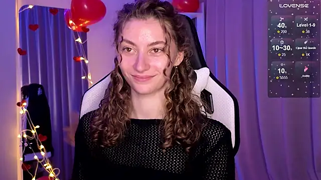 lady curls online show from 02/16/25, 01:58