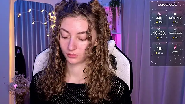 lady curls online show from 03/08/25, 02:55