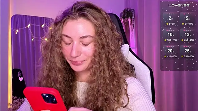 lady curls online show from 03/21/25, 10:17