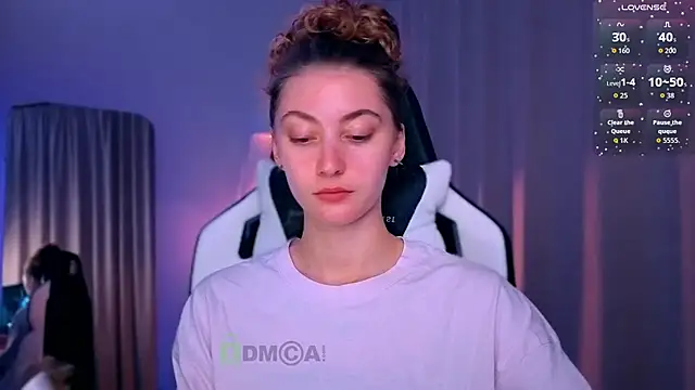 lady curls online show from 09/20/25, 10:00