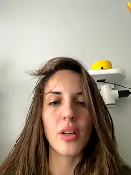 AmiLavs online show from 11/25/25, 09:42