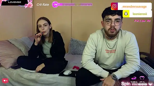 Snapshot of MrAndMrsSavage chatting on 02/05/25, 02:48 MrAndMrsSavage online show from 02/05/25, 02:48