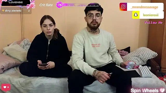 Snapshot of MrAndMrsSavage chatting on 02/05/25, 11:17 MrAndMrsSavage online show from 02/05/25, 11:17