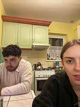 Snapshot of MrAndMrsSavage chatting on 02/10/25, 09:15 MrAndMrsSavage online show from 02/10/25, 09:15