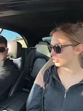 Snapshot of MrAndMrsSavage chatting on 03/01/26, 02:41 MrAndMrsSavage online show from 03/01/26, 02:41