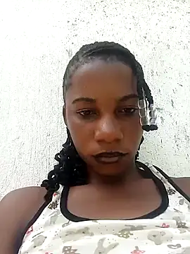 Snapshot of Yourlittlegirl19 chatting on 12/29/24, 10:23 Yourlittlegirl19 online show from 12/29/24, 10:23