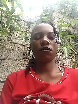 Snapshot of Yourlittlegirl19 chatting on 01/01/25, 10:54 Yourlittlegirl19 online show from 01/01/25, 10:54