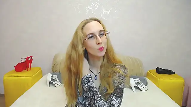 KlaryBrait online show from 12/07/24, 02:35