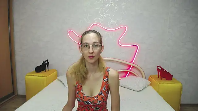 KlaryBrait online show from 09/20/25, 04:46