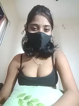 Snapshot of HotKhushi13 chatting on 01/01/25, 06:37 HotKhushi13 online show from 01/01/25, 06:37