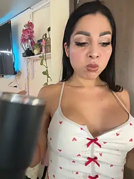 MOMALANA online show from 06/14/26, 04:09