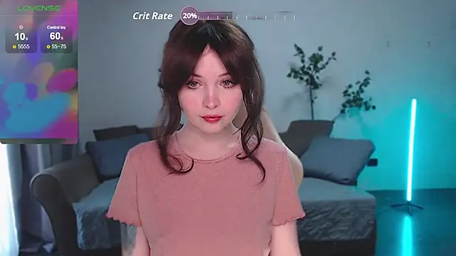 Snapshot of SYKE chatting on 12/18/25, 05:57 SYKE online show from 12/18/25, 05:57