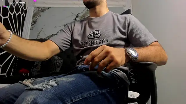 MaximusDick1  online show from 06/24/26, 12:48