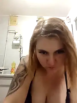 SckayilaGray online show from 11/29/25, 12:24