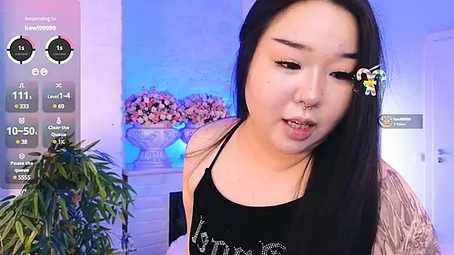 Snapshot of mei_honey_ chatting on 03/06/25, 03:13 mei honey  online show from 03/06/25, 03:13