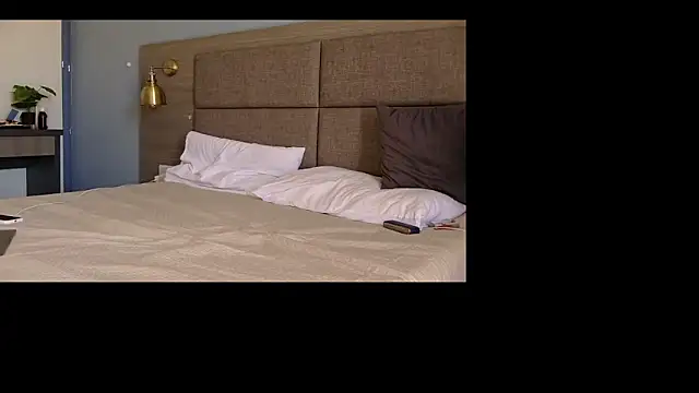 ValeryRoyale online show from 09/21/25, 10:17