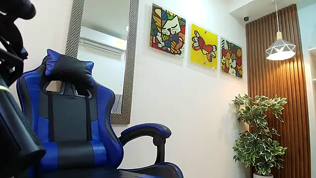 Dalila Sky online show from 10/20/25, 05:57