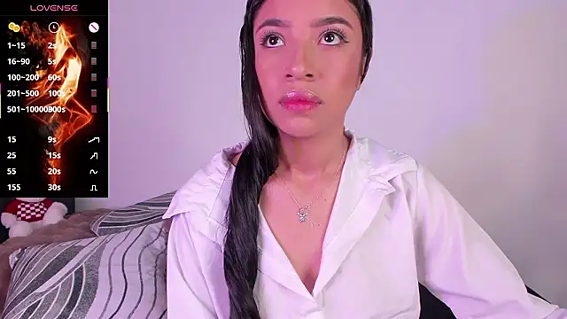 Snapshot of Mereo_leona chatting on 03/17/26, 08:34 Mereo leona online show from 03/17/26, 08:34