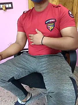 Snapshot of zon_zustin chatting on 02/16/25, 05:26 zon zustin online show from 02/16/25, 05:26