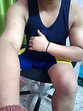 Snapshot of zon_zustin chatting on 02/19/25, 02:12 zon zustin online show from 02/19/25, 02:12
