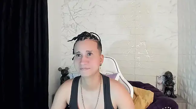 Snapshot of Im_Milan_Rs chatting on 02/26/25, 03:21 Im Milan Rs online show from 02/26/25, 03:21