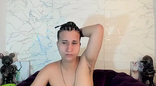 Snapshot of Im_Milan_Rs chatting on 02/27/25, 10:26 Im Milan Rs online show from 02/27/25, 10:26