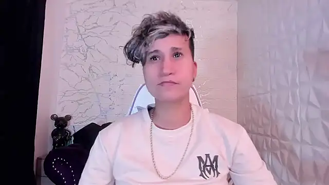 Snapshot of Im_Milan_Rs chatting on 03/09/25, 09:24 Im Milan Rs online show from 03/09/25, 09:24