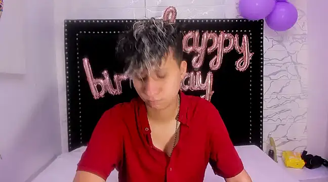 Snapshot of Im_Milan_Rs chatting on 03/12/25, 01:36 Im Milan Rs online show from 03/12/25, 01:36