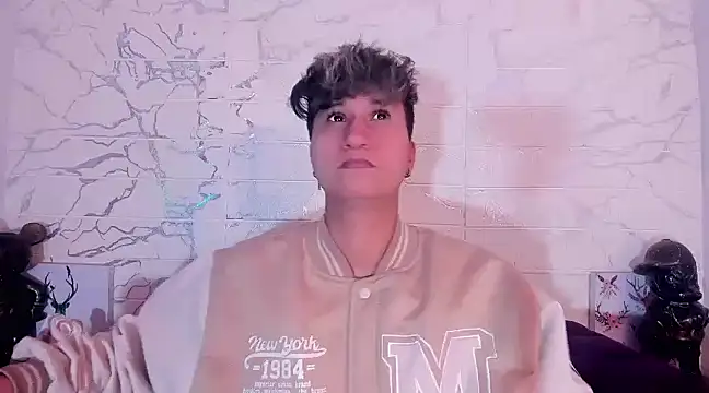 Snapshot of Im_Milan_Rs chatting on 03/18/25, 07:19 Im Milan Rs online show from 03/18/25, 07:19