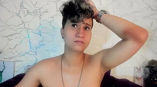 Snapshot of Im_Milan_Rs chatting on 03/19/25, 02:27 Im Milan Rs online show from 03/19/25, 02:27