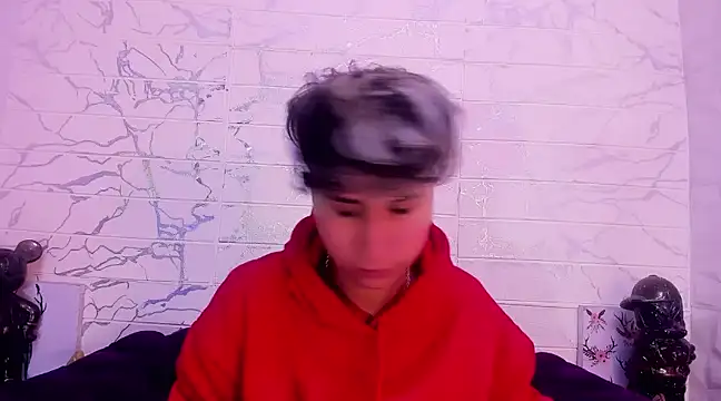 Snapshot of Im_Milan_Rs chatting on 03/23/25, 06:58 Im Milan Rs online show from 03/23/25, 06:58