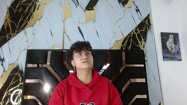 Snapshot of Im_Milan_Rs chatting on 09/16/25, 02:23 Im Milan Rs online show from 09/16/25, 02:23