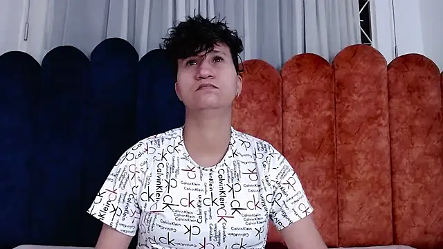 Snapshot of Im_Milan_Rs chatting on 09/23/25, 02:47 Im Milan Rs online show from 09/23/25, 02:47