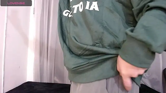 Snapshot of Im_Milan_Rs chatting on 11/08/25, 03:39 Im Milan Rs online show from 11/08/25, 03:39