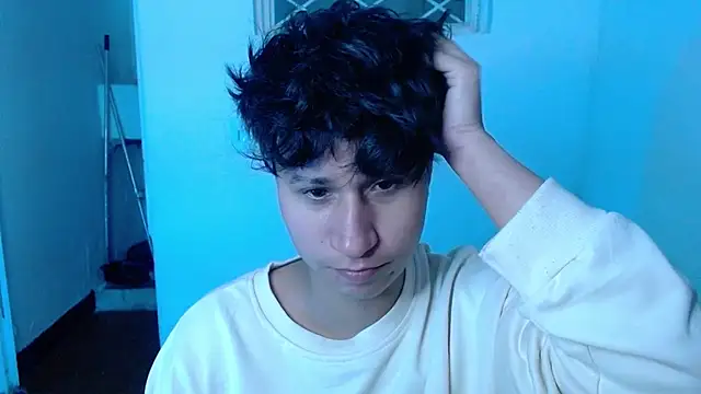Im Milan Rs online show from 06/26/26, 03:11