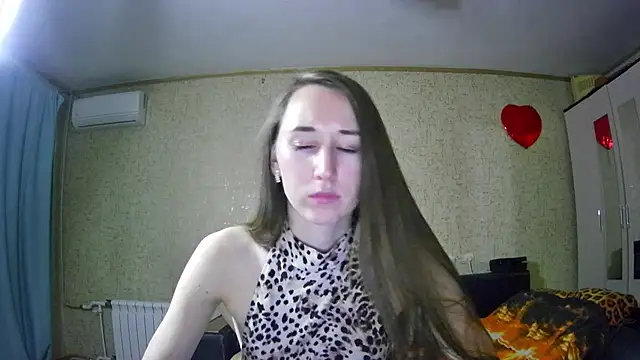 Snapshot of --Model--2 chatting on 12/08/24, 12:29 --Model--2 online show from 12/08/24, 12:29